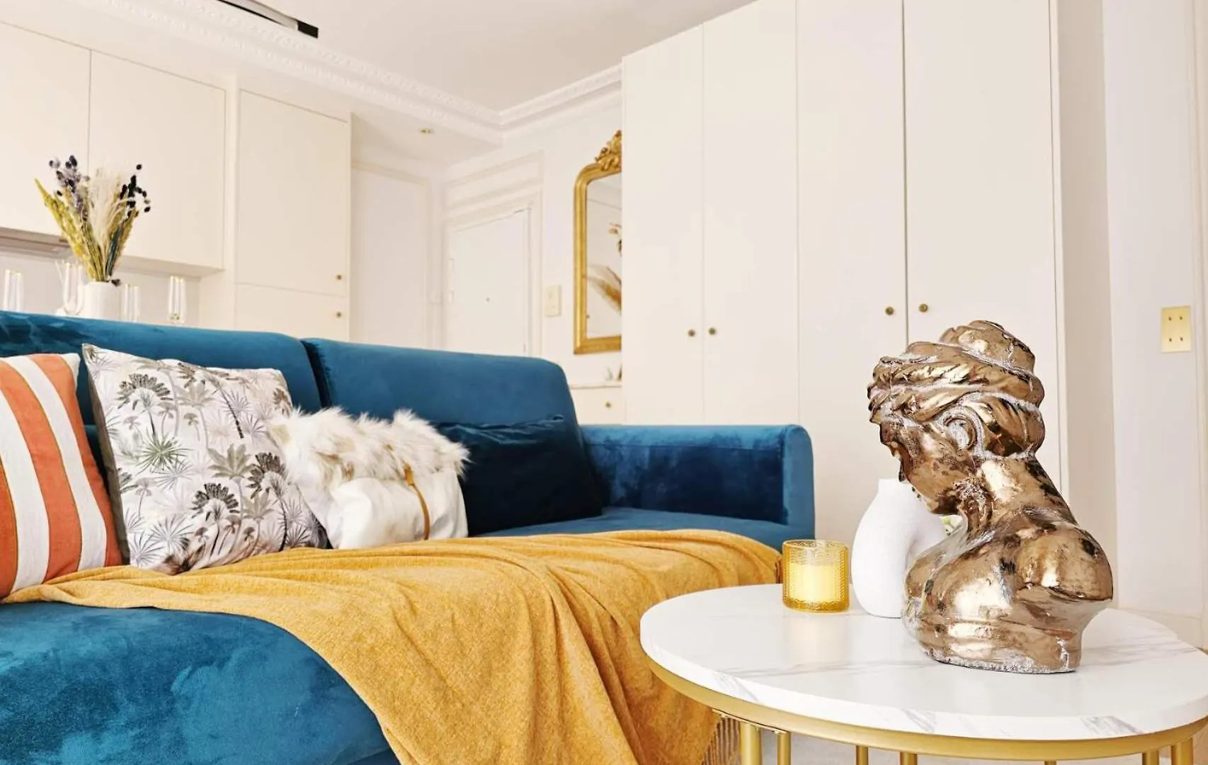 Apartment Appart Porte Saint Cloud Proche Tour Eiffel Paris